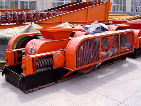 四辊破碎机 四辊破碎机